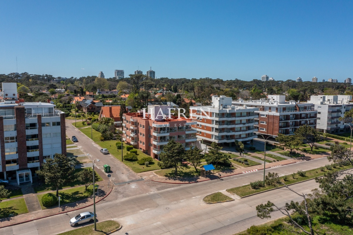 Apartamento ID.254 - Alquiler anual apartamento en Punta del Este, frente al mar!