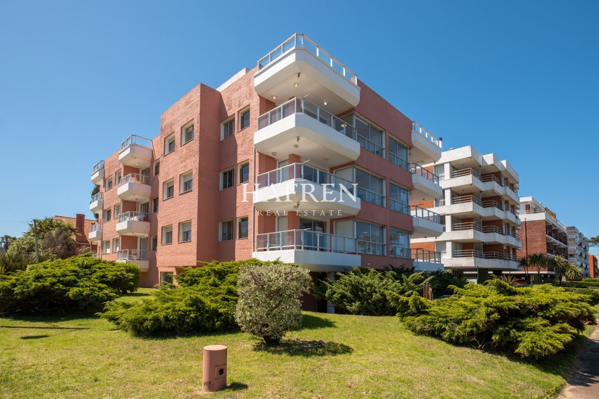 Apartamento ID.254 - Alquiler anual apartamento en Punta del Este, frente al mar!