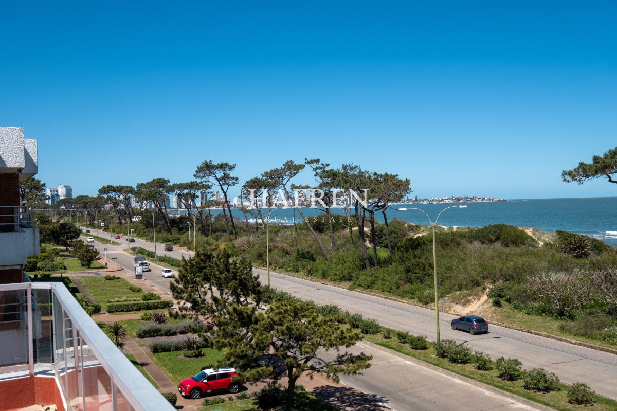 Apartamento ID.254 - Alquiler anual apartamento en Punta del Este, frente al mar!