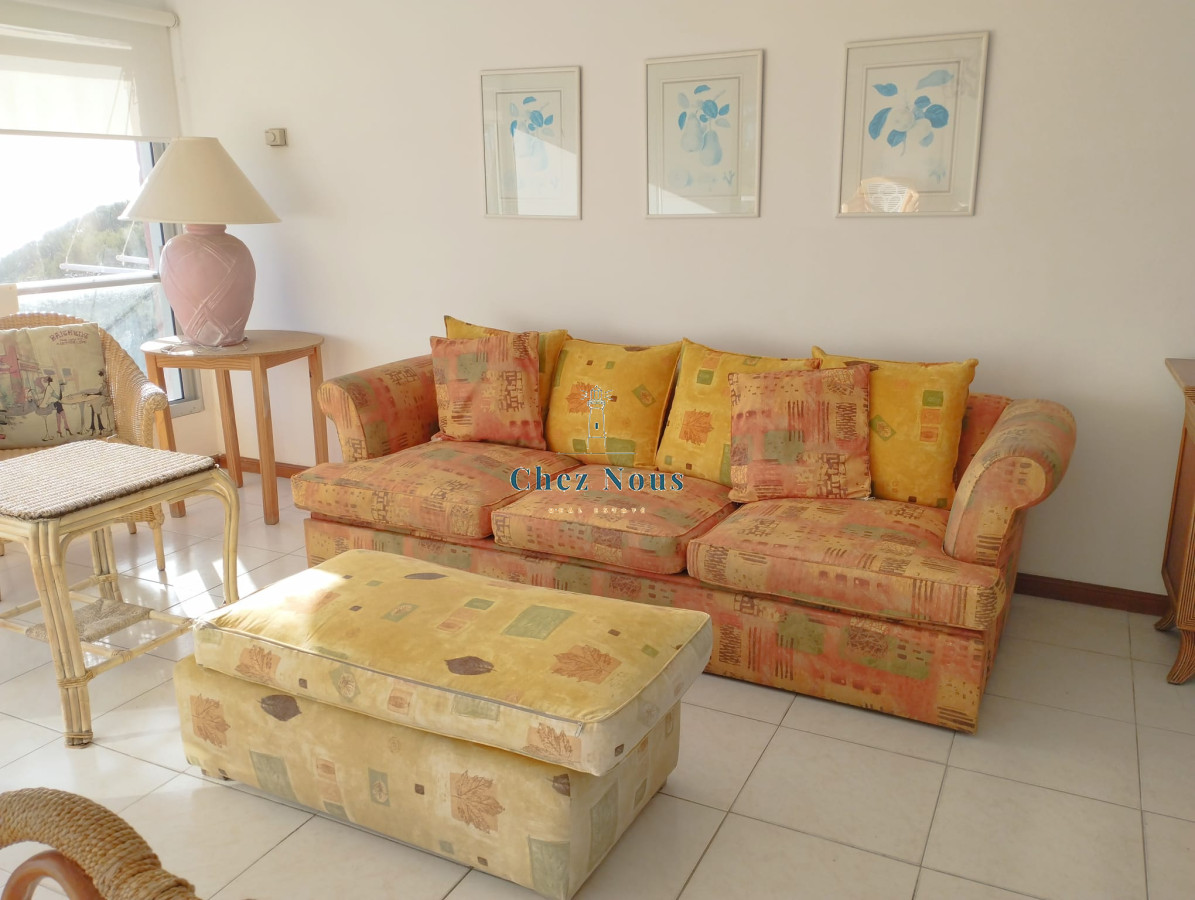 Apartamento ID.165 - EDIFICIO LAS OLAS ALQUILA APARTAMENTO 3 DORMITORIOS , 2 BAÑOS 