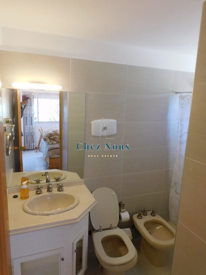 Apartamento ID.1677 - ALQUILA APARTAMENTO TODO EL AÑO PUNTA DEL ESTE 