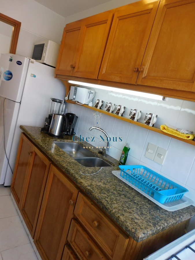 Apartamento ID.165 - EDIFICIO LAS OLAS ALQUILA APARTAMENTO 3 DORMITORIOS , 2 BAÑOS 