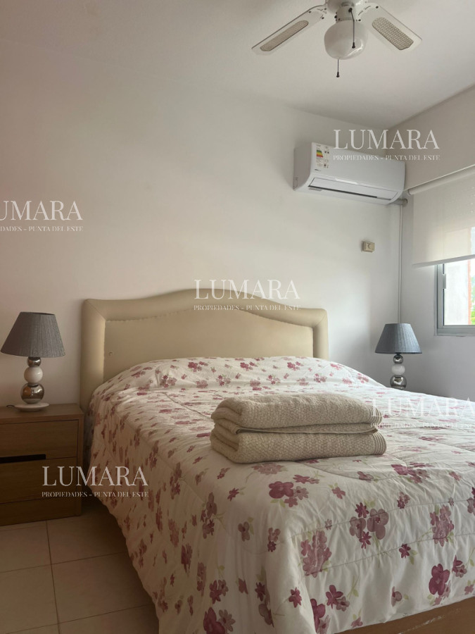 Apartamento ID.165 - EDIFICIO LAS OLAS ALQUILA APARTAMENTO 3 DORMITORIOS , 2 BAÑOS 
