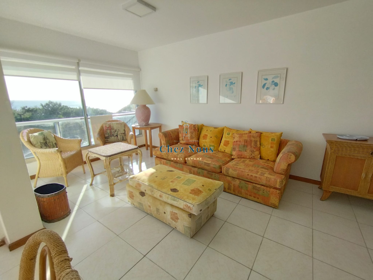Apartamento ID.165 - EDIFICIO LAS OLAS ALQUILA APARTAMENTO 3 DORMITORIOS , 2 BAÑOS 