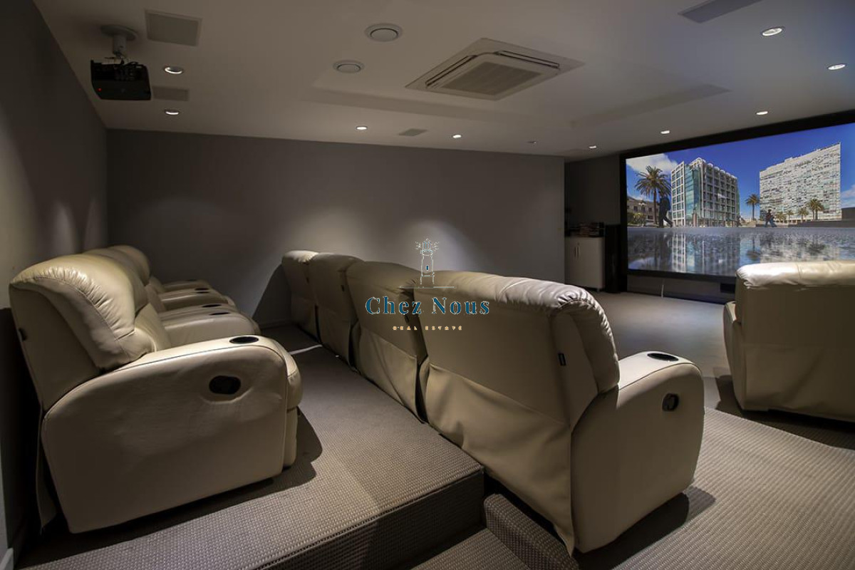 Apartamento ID.246 - APARTAMENTO EN PRIMERA FILA PLAYA MANSA -PUNTA DEL ESTE 