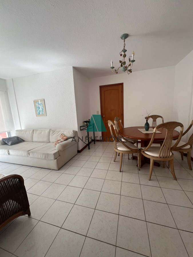 Apartamento ID.24 - ALQUILA APARTAMENTO 2 DORMITORIOS , 2 BAÑOS