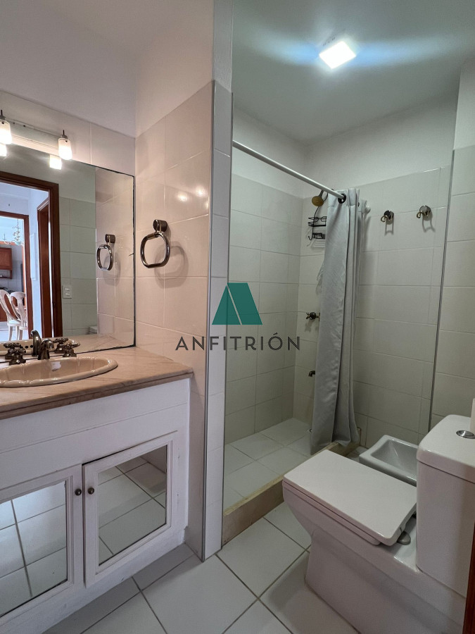 Apartamento ID.24 - ALQUILA APARTAMENTO 2 DORMITORIOS , 2 BAÑOS