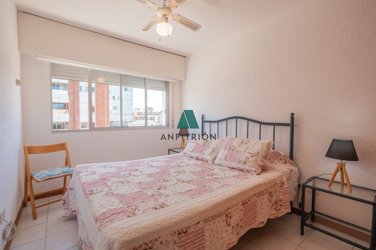 Apartamento ID.24 - ALQUILA APARTAMENTO 2 DORMITORIOS , 2 BAÑOS