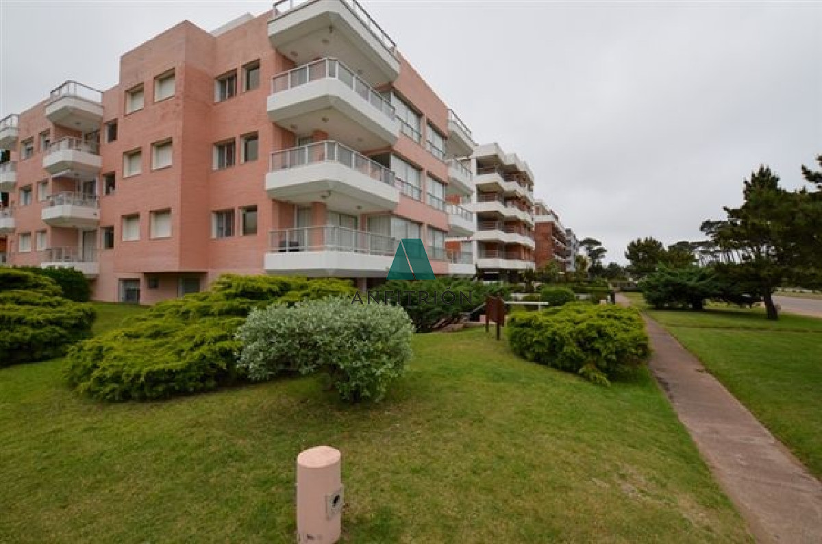 Apartamento ID.22 - ALQUILA APARTAMENTO TODO EL AÑO PUNTA DEL ESTE 