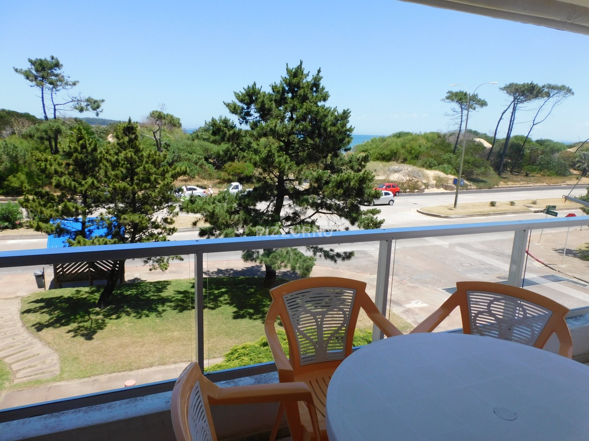 Apartamento Ref.612 - ALQUILA APARTAMENTO 3 DORMITORIOS , 2 BAÑOS