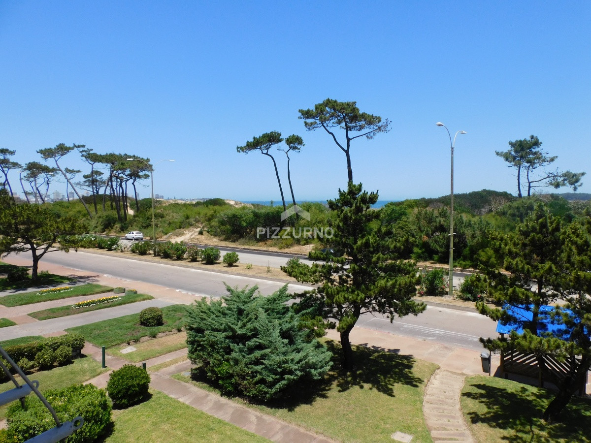 Apartamento Ref.612 - ALQUILA APARTAMENTO 3 DORMITORIOS , 2 BAÑOS