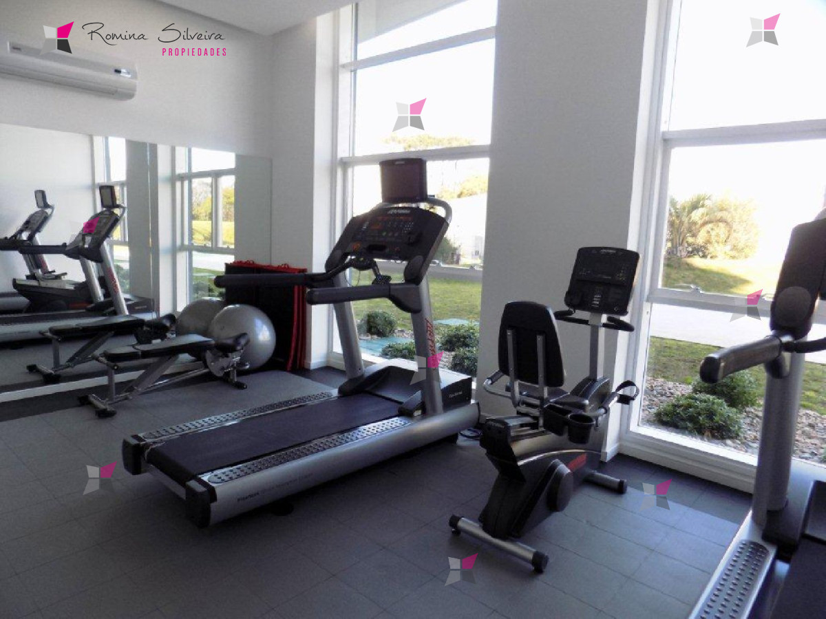 GIMNASIO