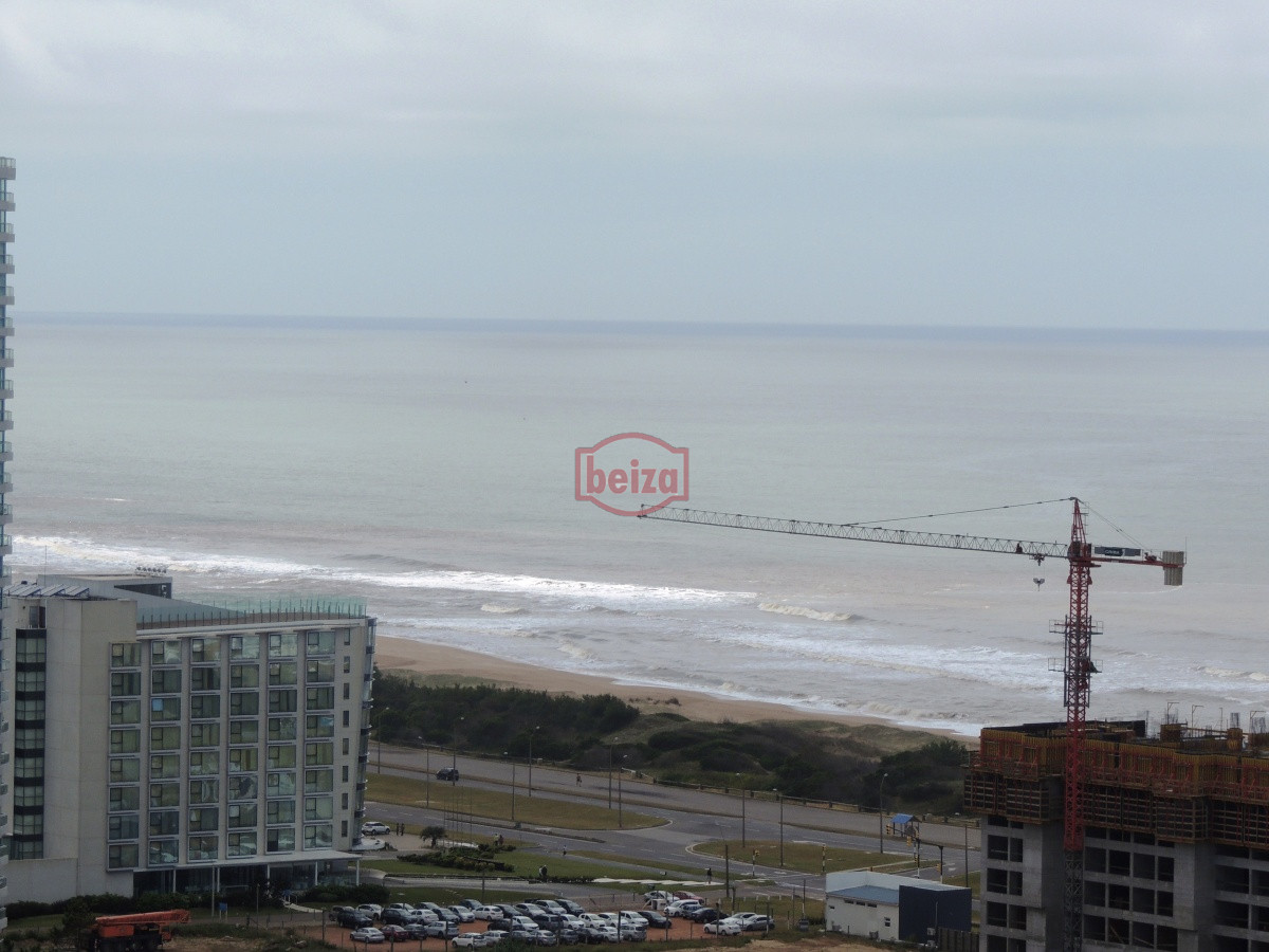 Apartamento ID.165823 - TORRE ONE -PUNTA DEL ESTE  ALQUILA APARTAMENTO UN DORMITORIO , UN BAÑO  !!