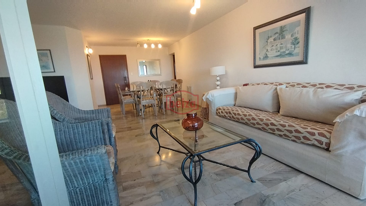 Apartamento ID.166292/Apartamento-de-dos-dormitorios-en-Roosevelt*- - APTO. PISO ALTO EXCELENTE TORRE ROOSEVELT CENTER 