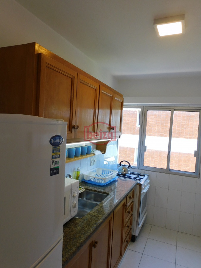 Apartamento ID.164344 - ALQUILA APARTAMENTO 3 DORMITORIOS , 2 BAÑOS