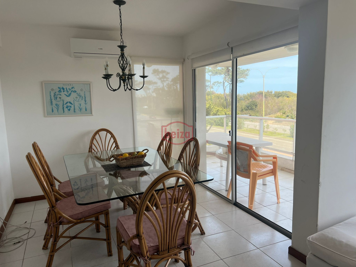 Apartamento ID.164344/Pent-House-con-vista-a-Mansa-y-Brava - ALQUILA APARTAMENTO 3 DORMITORIOS , 2 BAÑOS