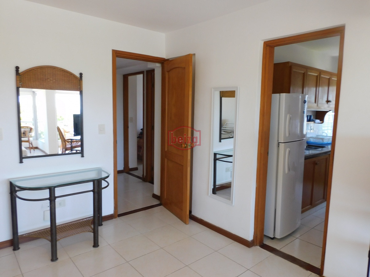 Apartamento ID.164344 - ALQUILA APARTAMENTO 3 DORMITORIOS , 2 BAÑOS