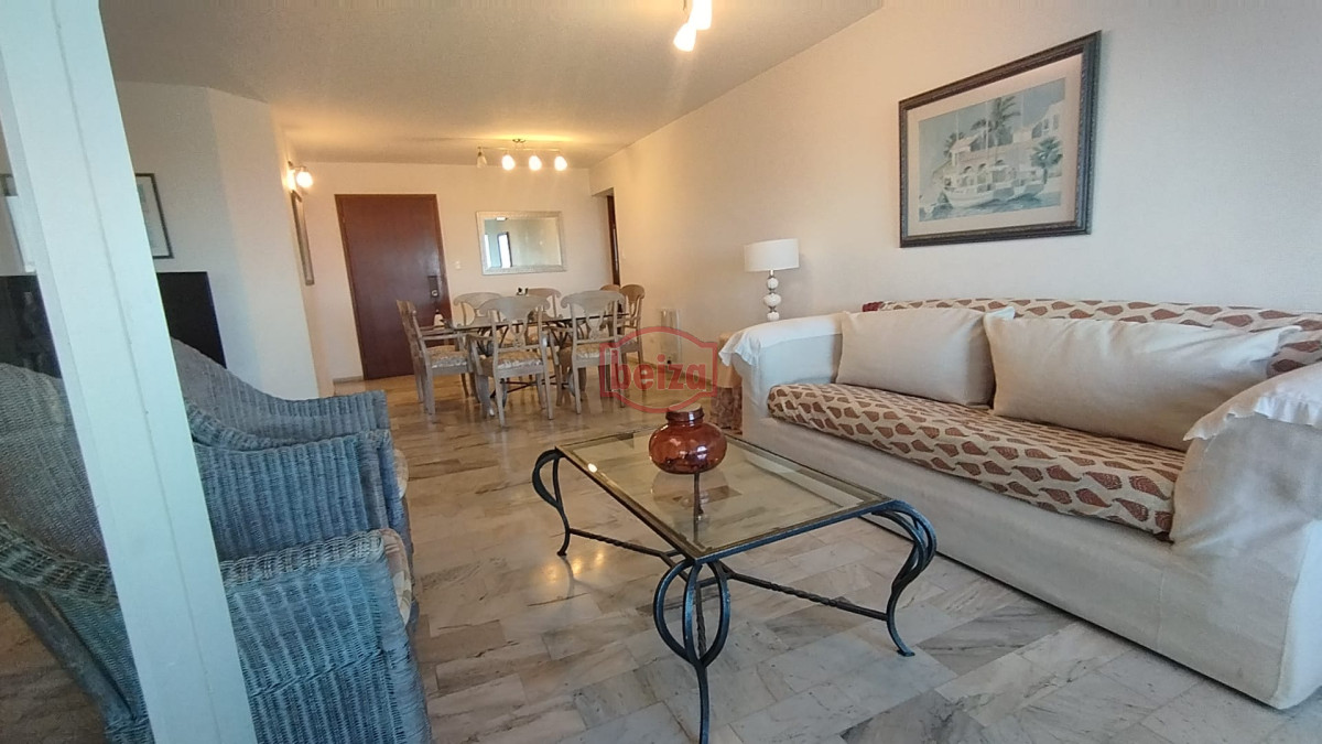Apartamento ID.166292/Apartamento-de-dos-dormitorios-en-Roosevelt*- - APTO. PISO ALTO EXCELENTE TORRE ROOSEVELT CENTER 