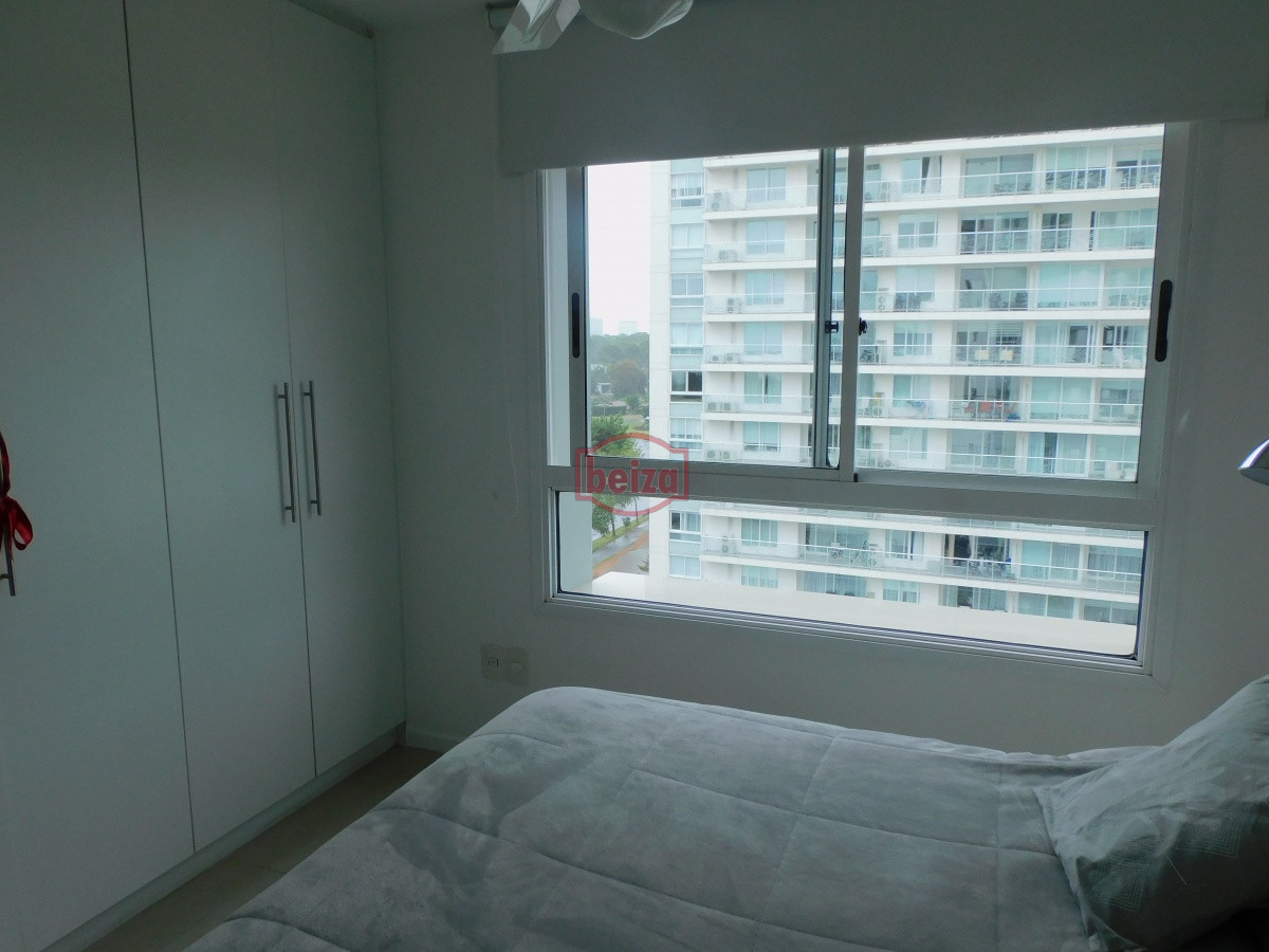 Apartamento ID.166930/VENTA-DE-DOS-Y-TRES-DORMITORIOS-EN-MANSA - EXCELENTE ENTORNO Punta del Este cerca del shopping 