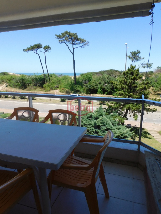 Apartamento ID.164344 - ALQUILA APARTAMENTO 3 DORMITORIOS , 2 BAÑOS
