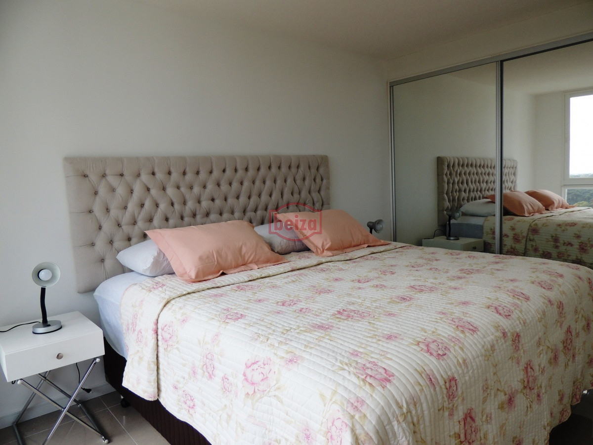 Apartamento ID.165823 - TORRE ONE -PUNTA DEL ESTE  ALQUILA APARTAMENTO UN DORMITORIO , UN BAÑO  !!