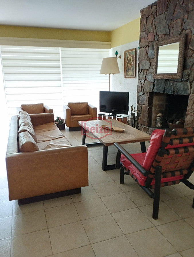 Casa ID.164115/59894443339 - ALQUILA CHALET POR TEMPORADA