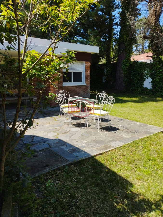 Casa ID.164115/59894443339 - ALQUILA CHALET POR TEMPORADA