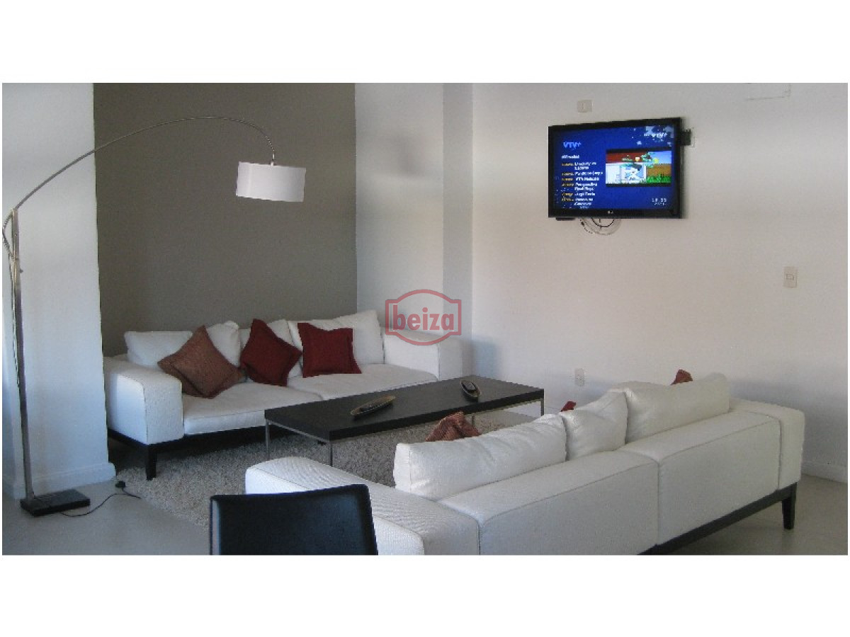 Apartamento ID.166930/VENTA-DE-DOS-Y-TRES-DORMITORIOS-EN-MANSA - EXCELENTE ENTORNO Punta del Este cerca del shopping 