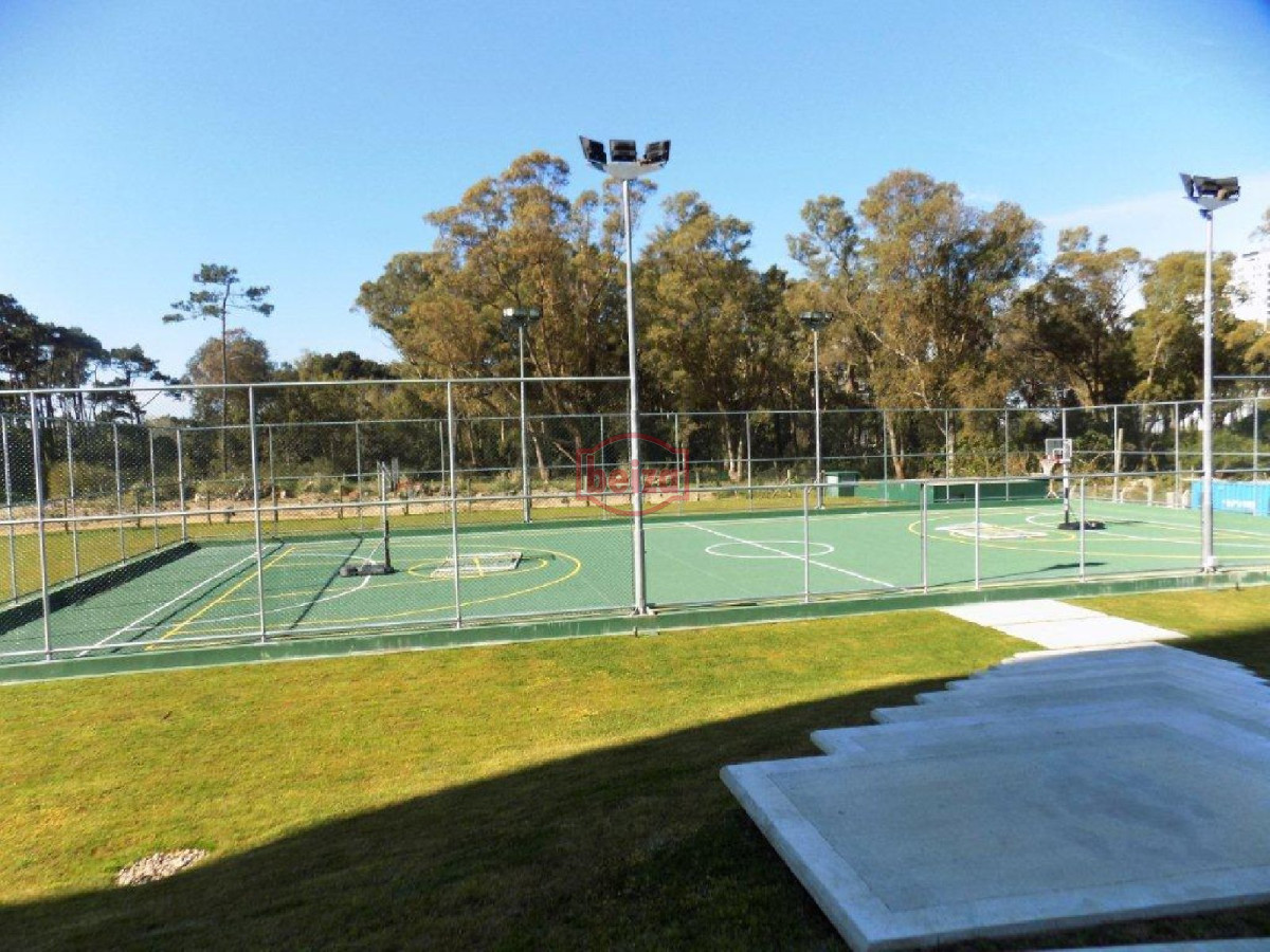 Apartamento ID.165823 - TORRE ONE -PUNTA DEL ESTE  ALQUILA APARTAMENTO UN DORMITORIO , UN BAÑO  !!