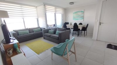 APARTAMENTO CON EXCELENTE VISTA AL MAR !!! PUNTA DEL ESTE 