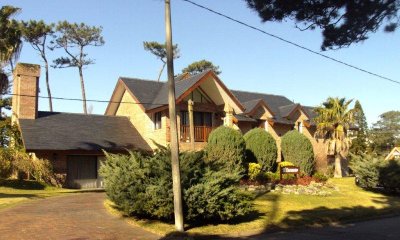 MANSA PUNTA DEL ESTE CHALET 7 DORMITORIOS