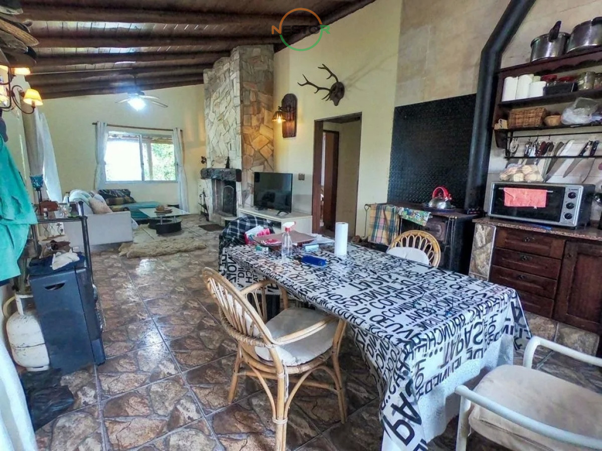Chacra ID.6844 - Bajo de Precio !!! Casa de campo en serio, son 5 hectáreas de paz, tranquilidad y muy bien ubicada !