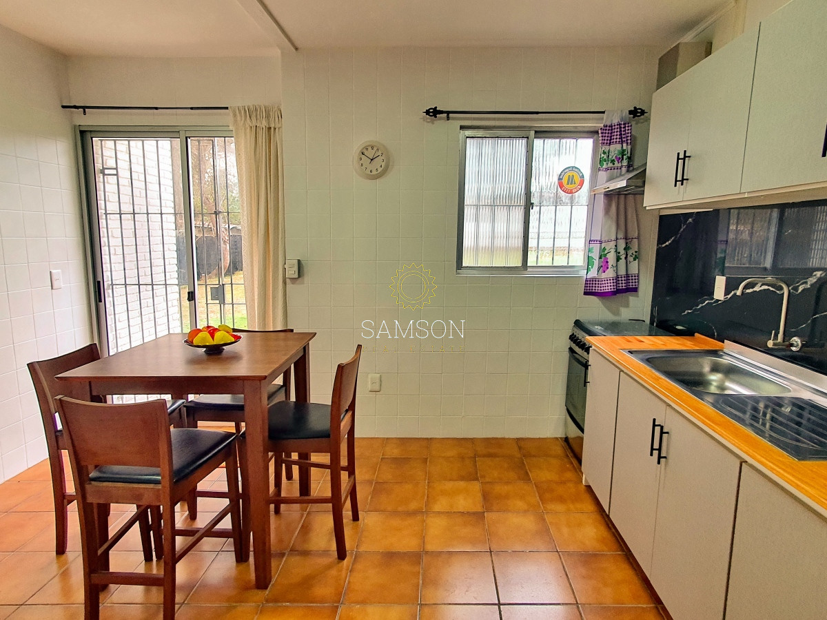 Casa ID.66959 - Vendo casa 4 dormitorios en zona Shopping, Punta del Este