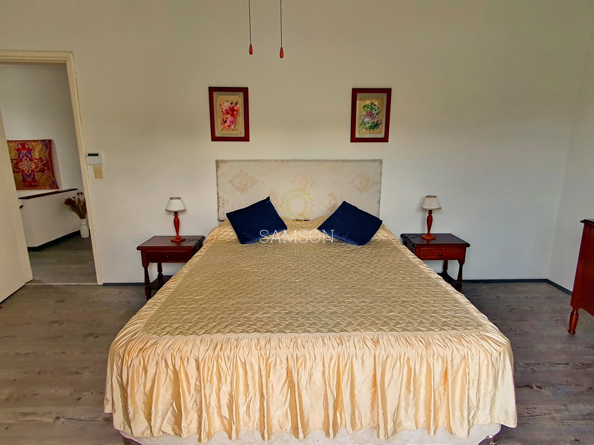 Casa ID.66959 - Vendo casa 4 dormitorios en zona Shopping, Punta del Este
