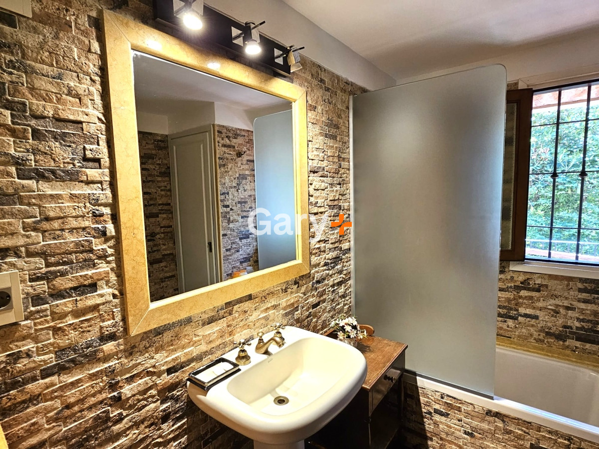 Casa ID.23898 - En venta y Alquiler.. imperdible oportunidad.. a metros del mar!!!