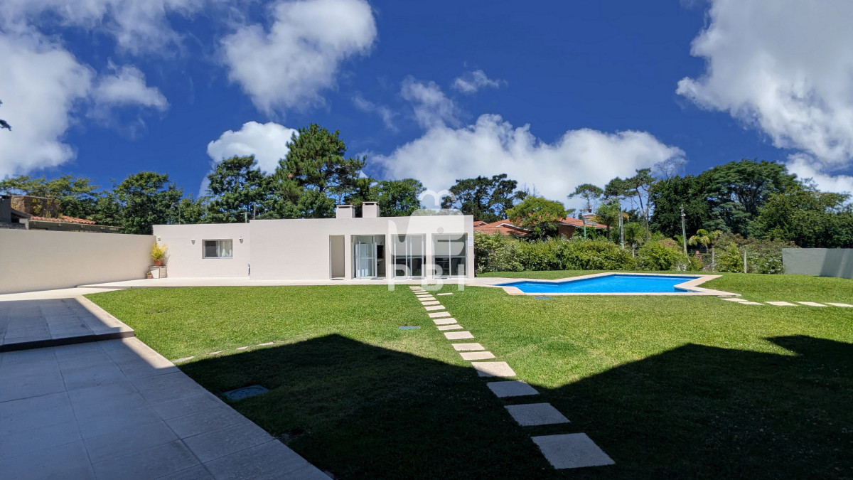 SW1wZXJkaWJsZSBvcG9ydHVuaWRhZCBlbiBhbHF1aWxlciBhbnVhbCB5IHZlbnRhICwgYSBlc3RyZW5hciEhISAtIEpBUkRJTlMgREVMIEVTVCAtIFJlZiA6IFBCSTE1NDU4