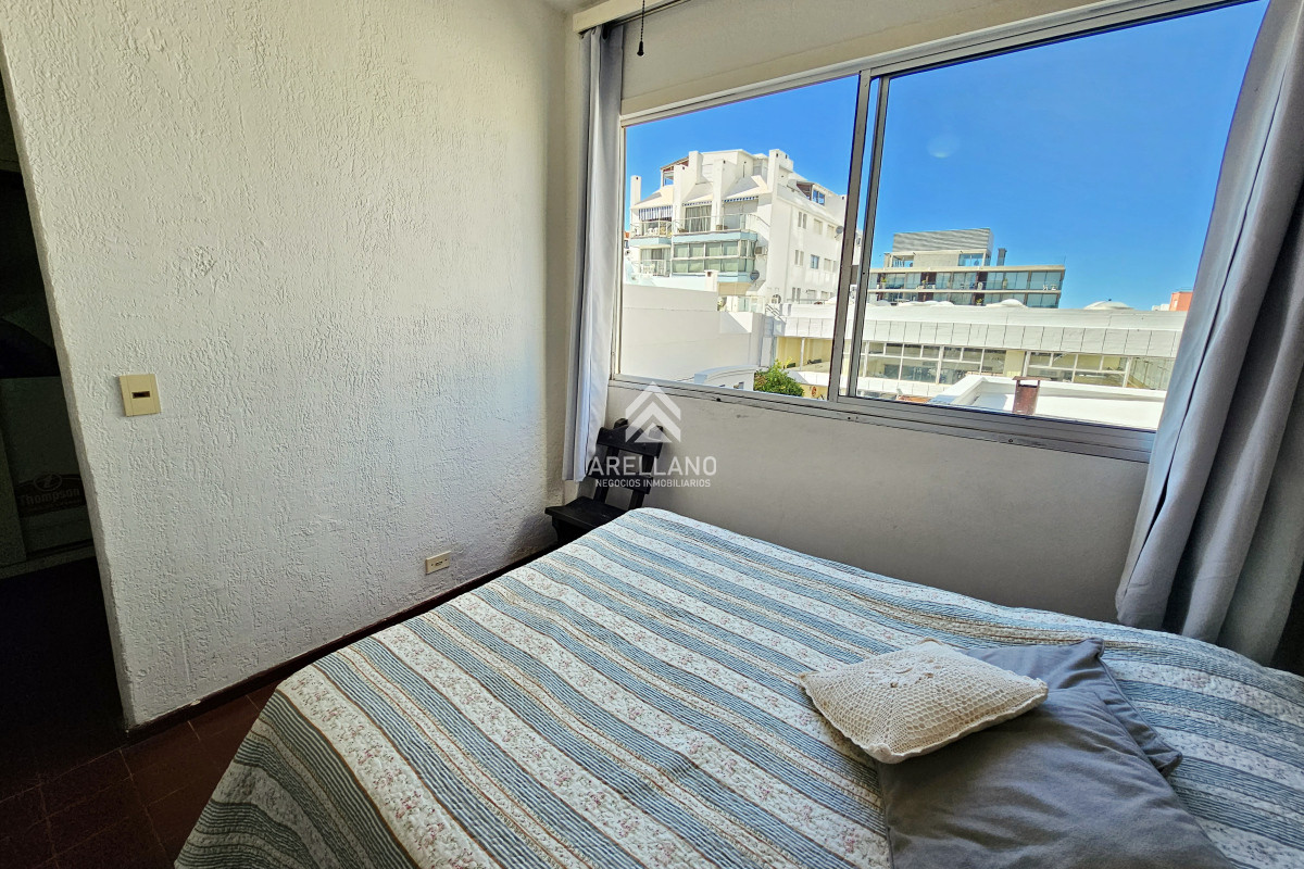 Apartamento ID.4652 - En venta partamento de 1 dormitorio en Península, Punta del Este