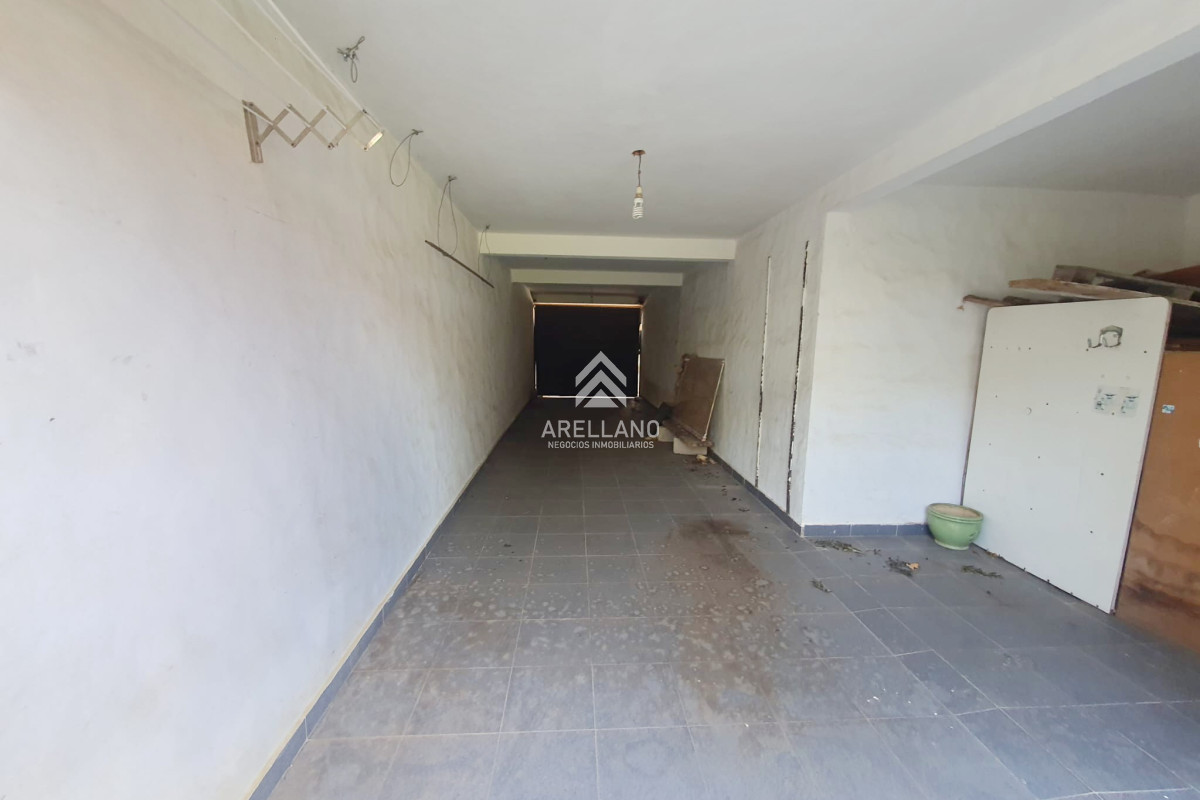 Casa ID.5240 - Venta de casa 3 dormitorios en barrio cantegril Punta del este