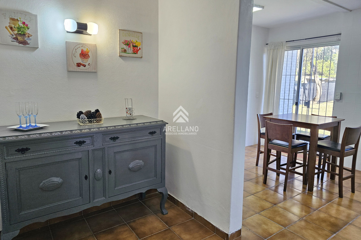 Casa ID.4791 - Vendo casa 4 dormitorios en zona Shopping, Lugano, Punta del Este