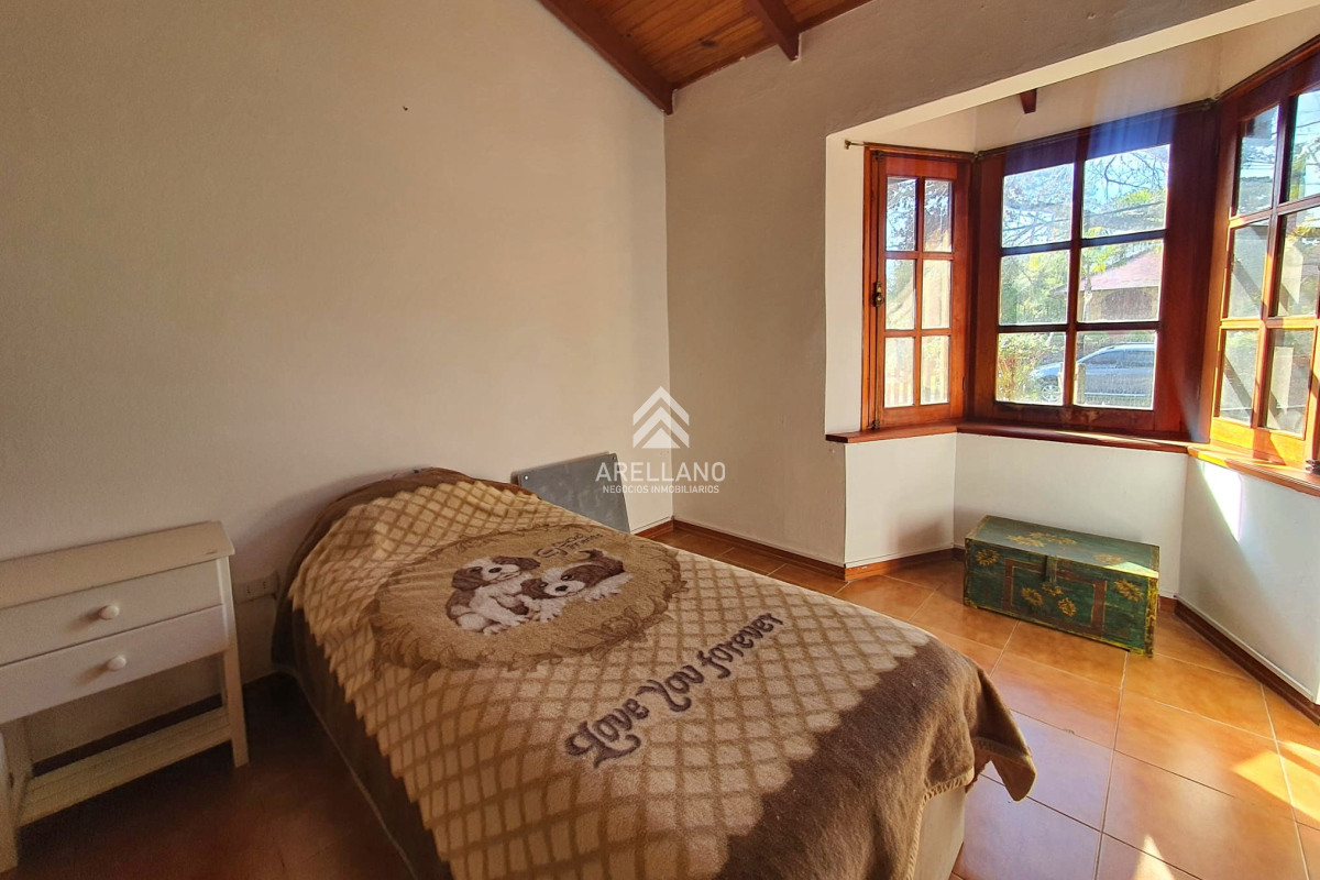 Casa ID.5240 - Venta de casa 3 dormitorios en barrio cantegril Punta del este