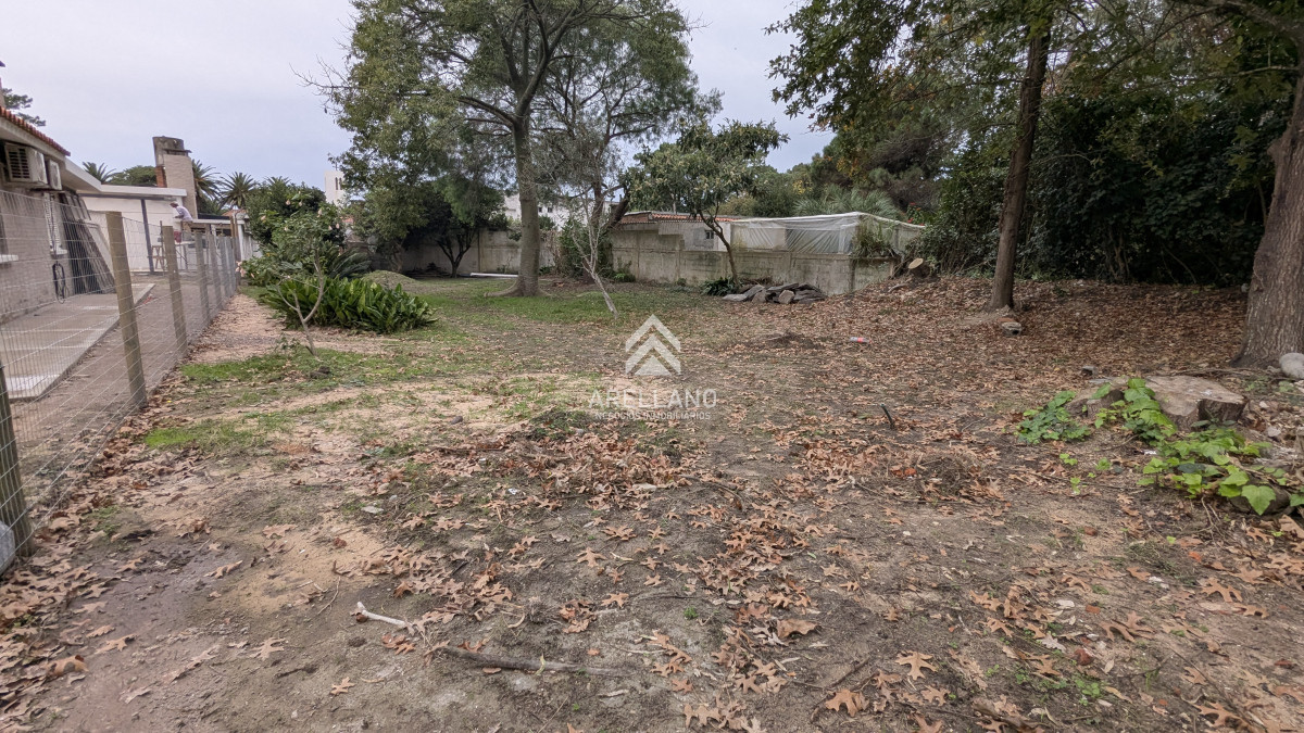 Terreno ID.6187 - Venta de terreno en San Rafael a 600 mts de la playa Brava Punta del Este 