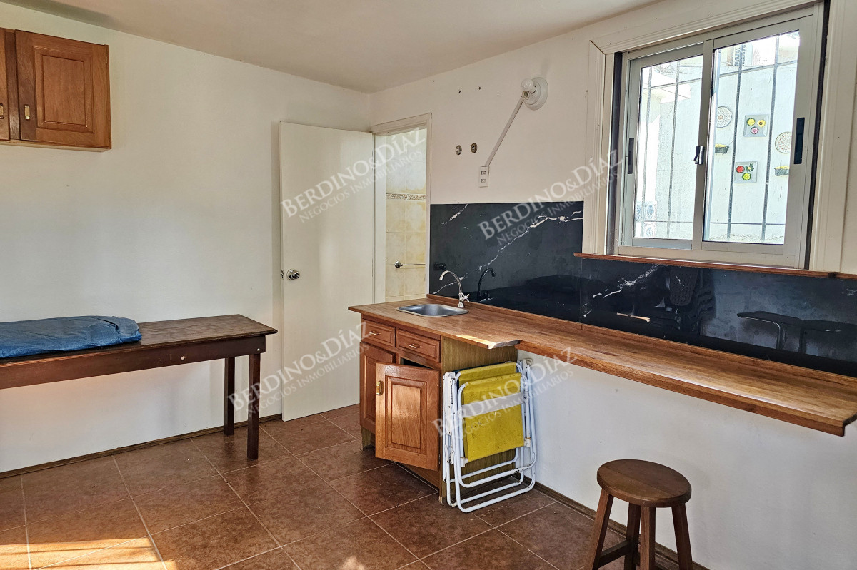 Casa ID.2892 - Vendo casa 4 dormitorios en zona Shopping, Lugano, Punta del Este