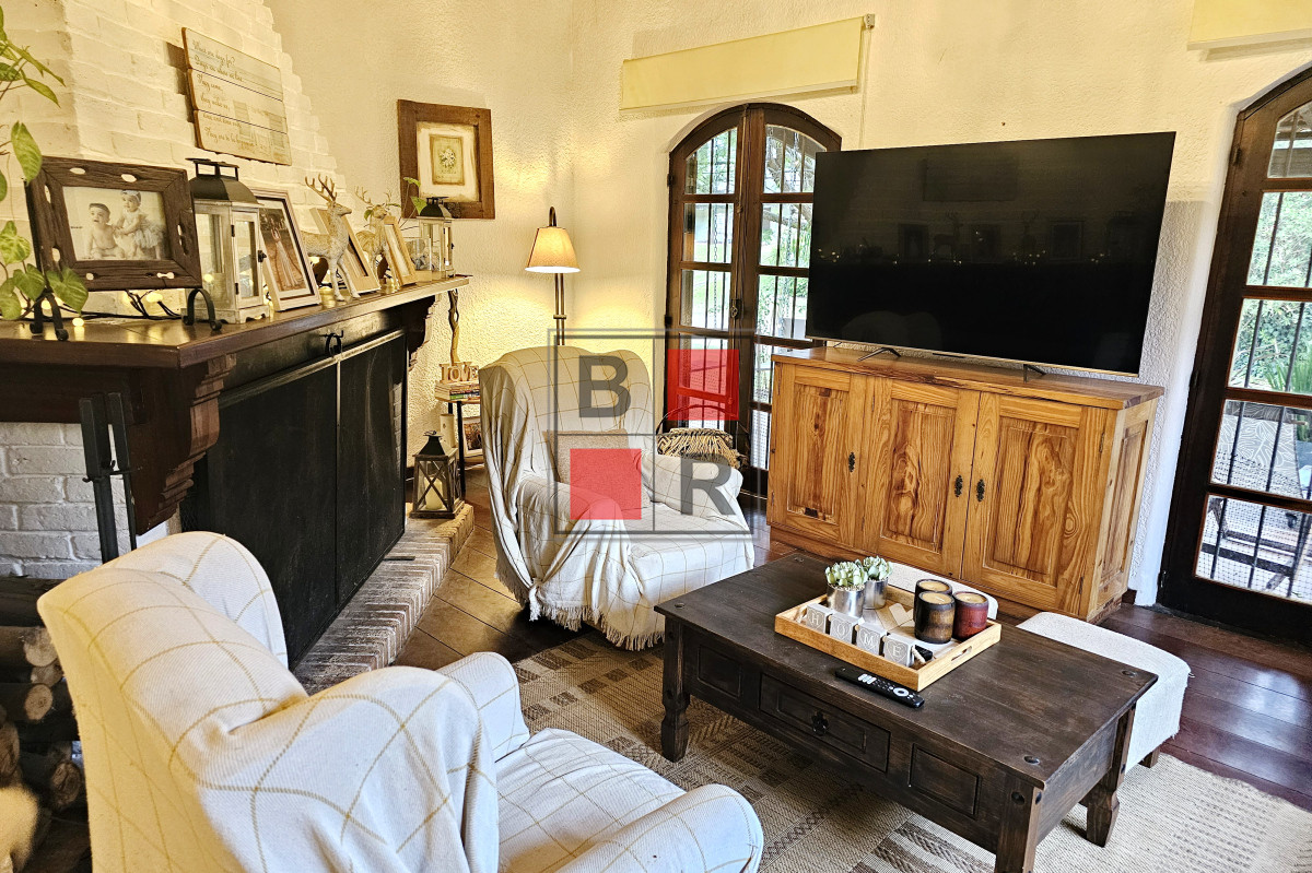 Casa ID.1272 - Venta de casa 3 y 4 dormitorios en Pinares Punta del Este playa Mansa
