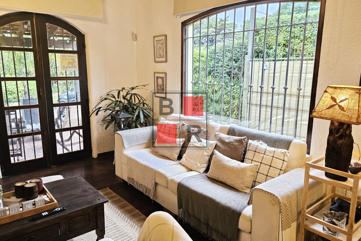 Casa ID.1272 - Venta de casa 3 y 4 dormitorios en Pinares Punta del Este playa Mansa