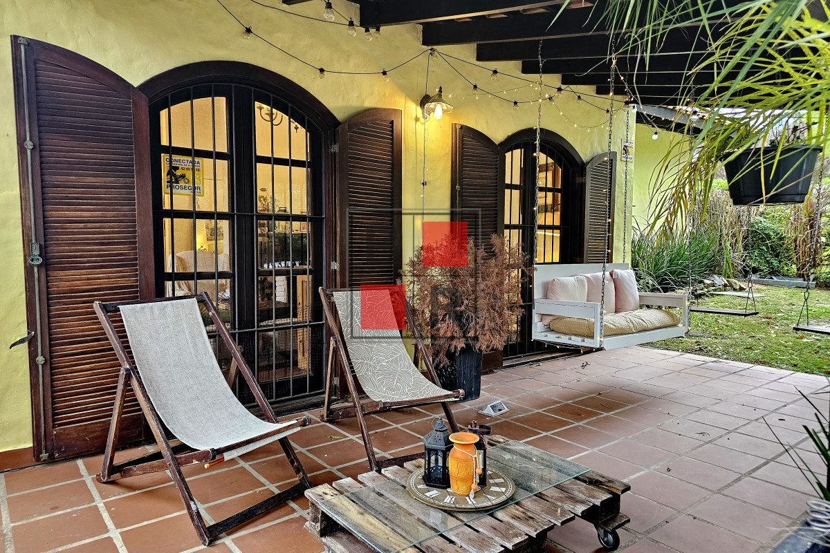 Casa ID.1272 - Venta de casa 3 y 4 dormitorios en Pinares Punta del Este playa Mansa
