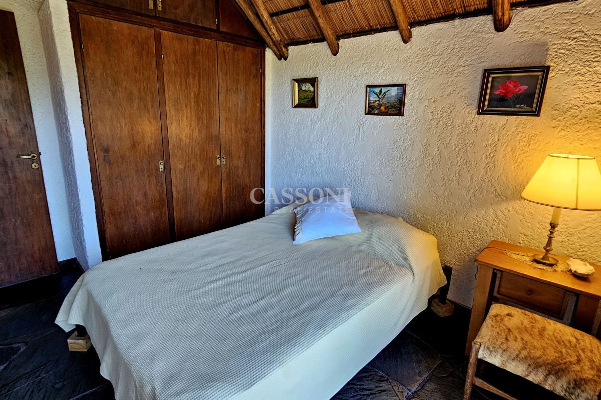 Casa ID.2421 - Casa Rincon del indio,  alquiler temporada 2024, tres dormitorios.