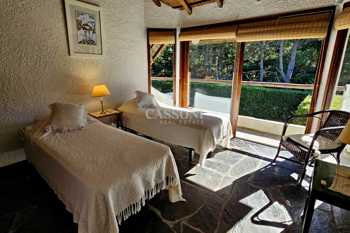 Casa ID.2421 - Casa Rincon del indio,  alquiler temporada 2024, tres dormitorios.