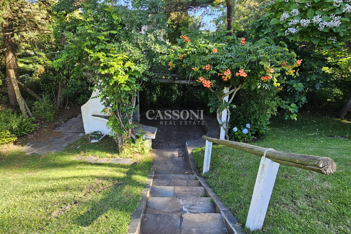 Casa ID.2421 - Casa Rincon del indio,  alquiler temporada 2024, tres dormitorios.