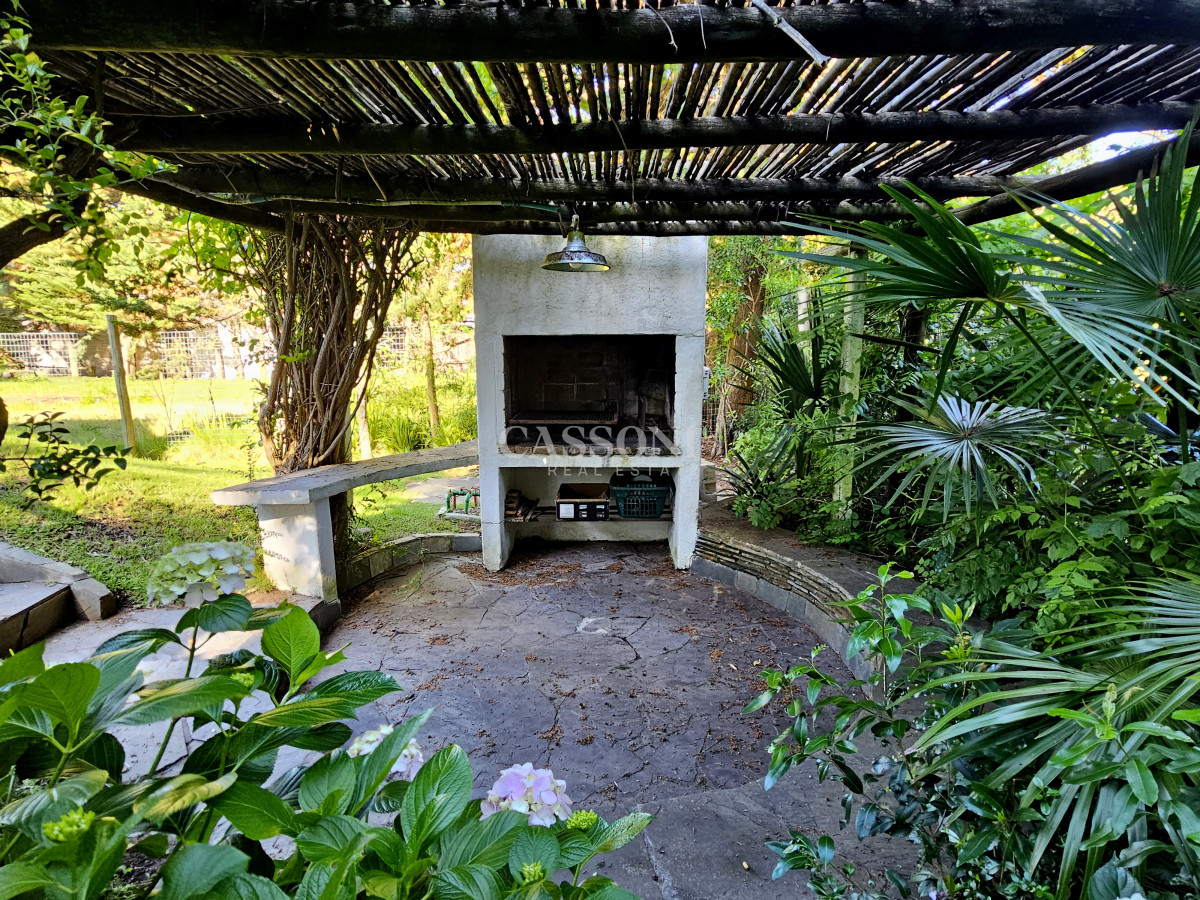 Casa ID.2421 - Casa Rincon del indio,  alquiler temporada 2024, tres dormitorios.