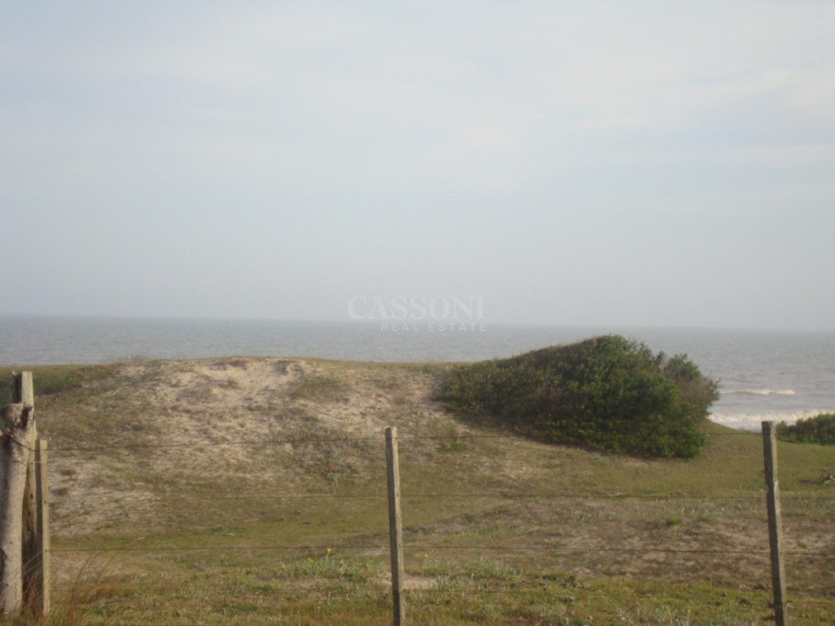 Campo Ref.4616 - Ultimas 70 Has con títulos, Única fracción con Costa al Mar Directo ! 